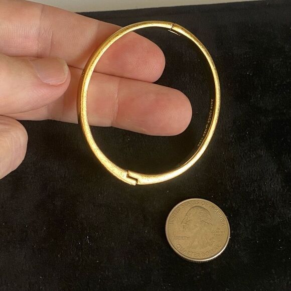 APV Kate Spade Gold tone Push -close High Polish Bracelet. - Picture 4 of 8